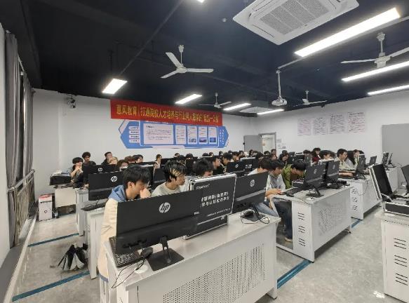 聚焦数字经济新岗位，共育物联调试新人才